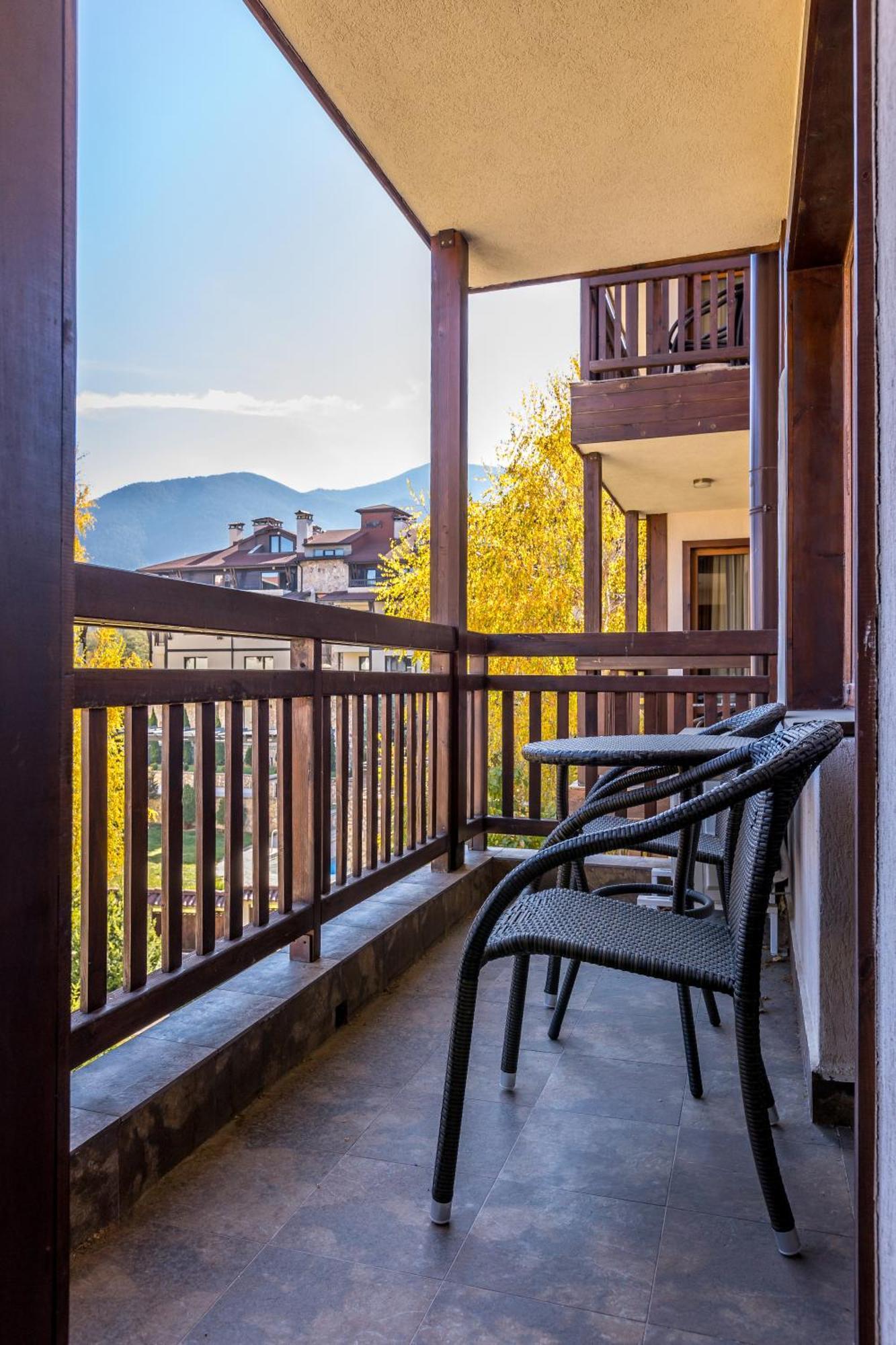 Downtown Bansko Resort Экстерьер фото